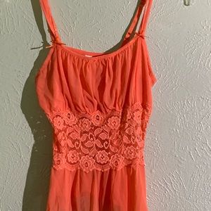 Ladies lace top in size Large